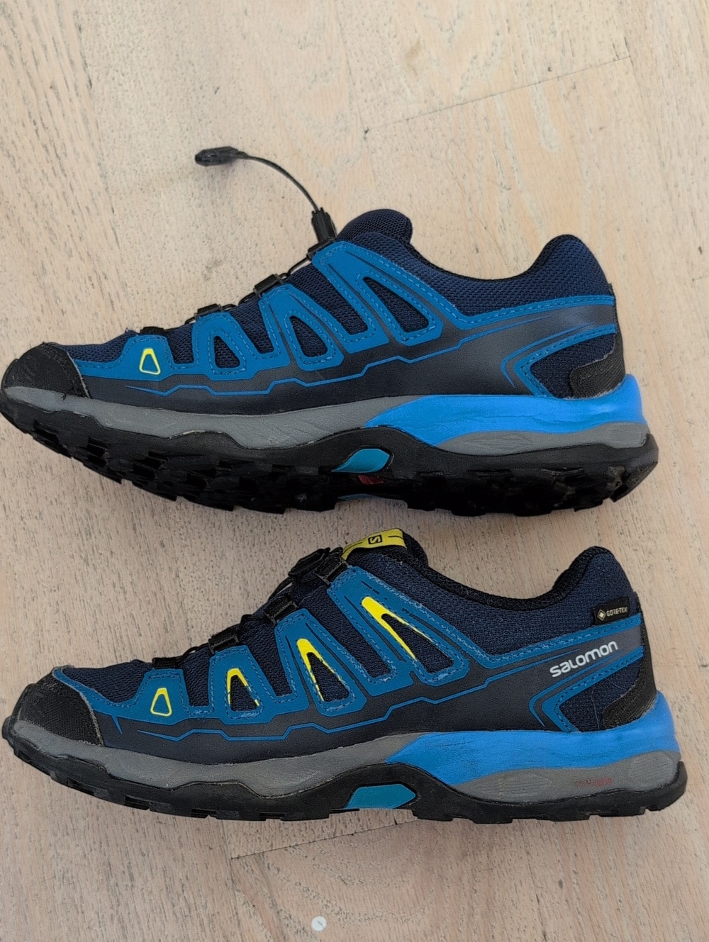 Salomon X ULTRA GORE-TEX Kids Size 6 - Picture 3 of 8